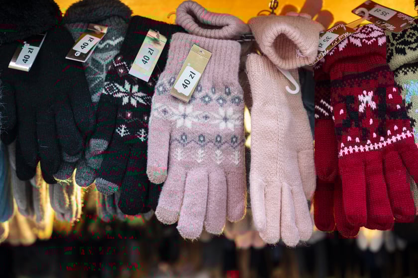 Jarmark Bożonarodzeniowy 2024 we Wrocławiu - na zdjęciach produkty, które można kupić na jarmarku